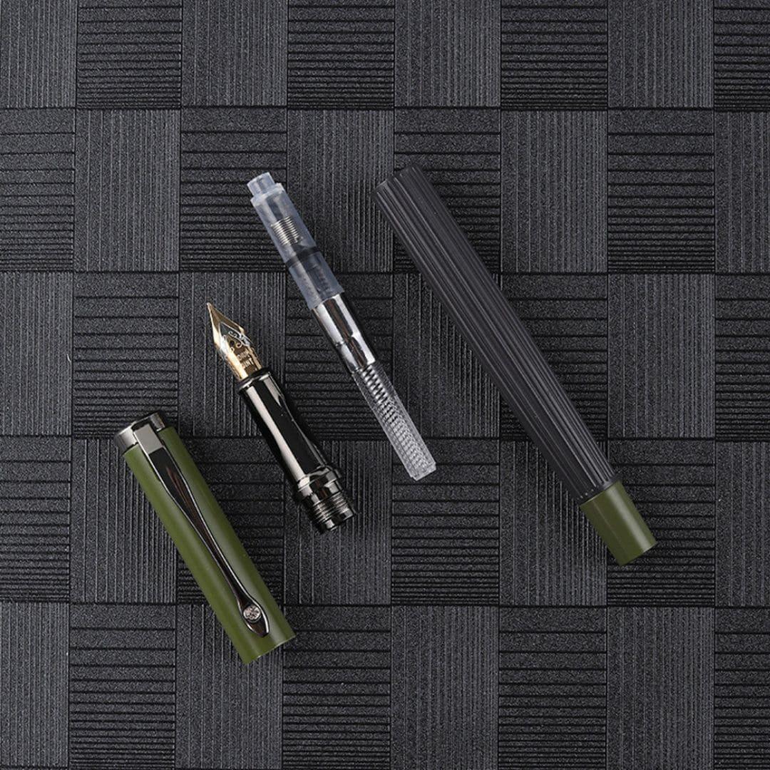 Striato Essence Fountain Pen