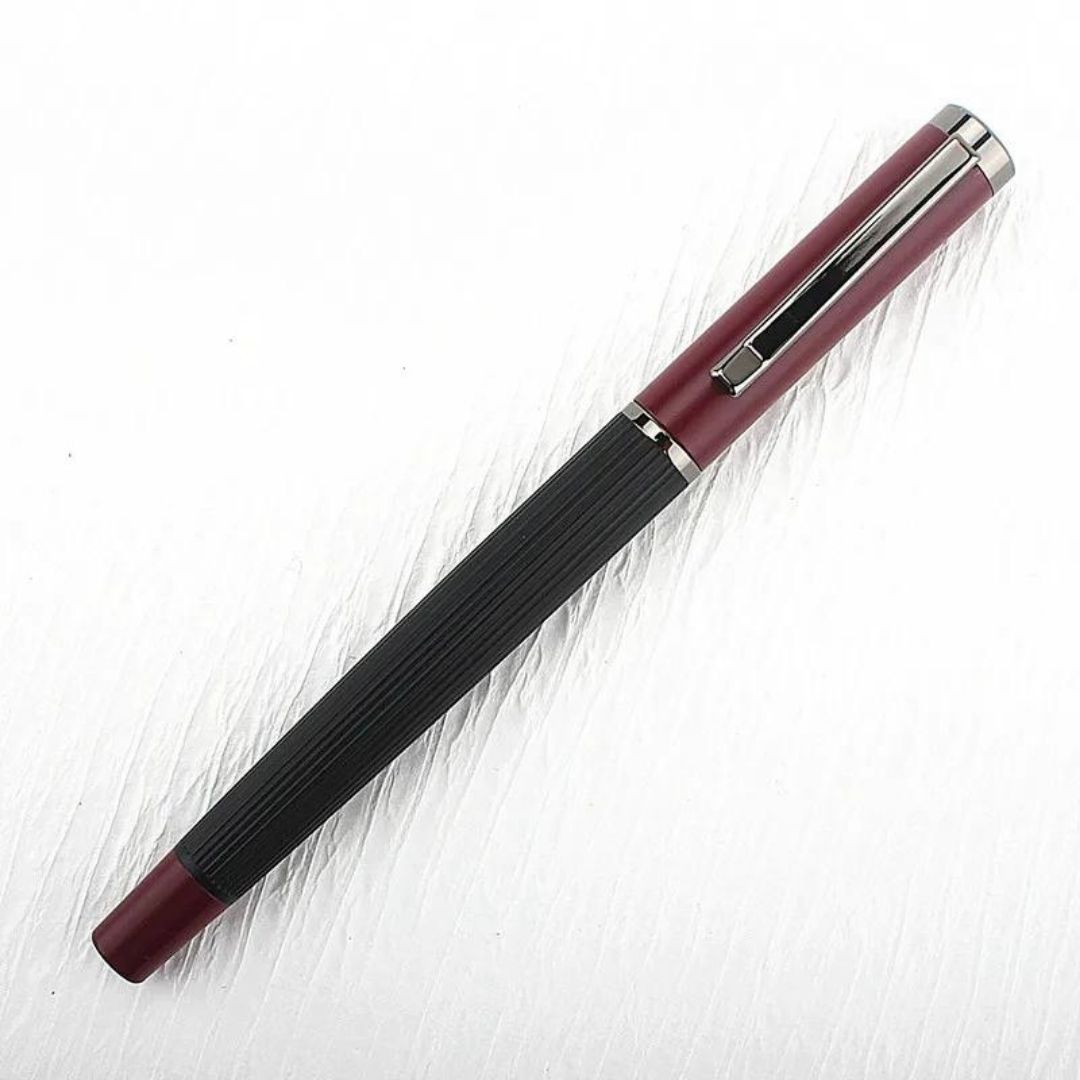 Noir Elegance Fountain Pen