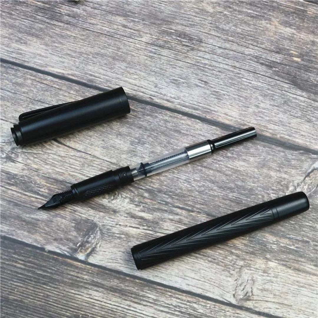 Obsidian Noir Fountain Pen