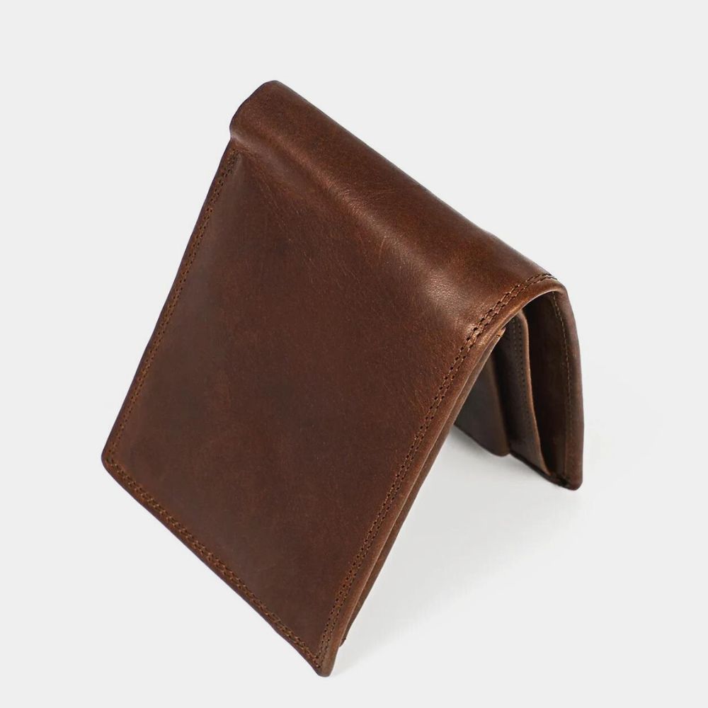 Basic RFID Men's Leather Pocket Wallet